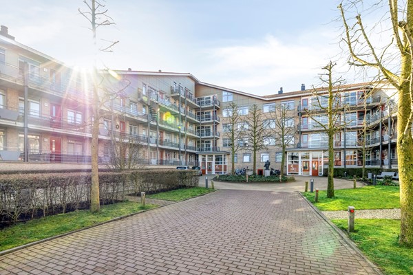 Bunschoten-Spakenburg - Plecht 88 Meerwaerde Makelaars (36).jpg